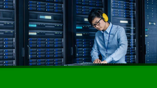 硬件工程師 信息技術咨詢服務中的關鍵角色與視覺呈現